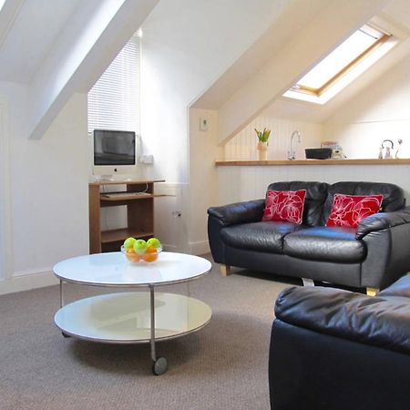 The Hideaway, Victorian Townhouse Apartment With Parking Plymouth Extérieur photo